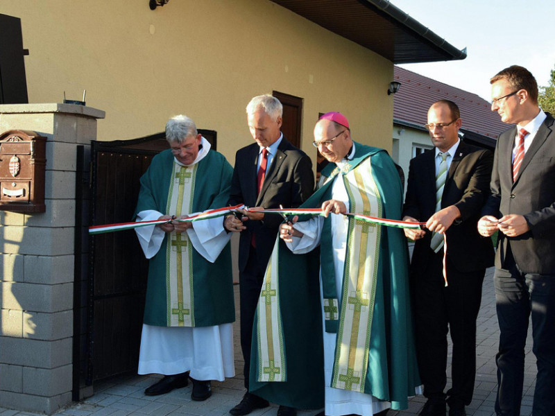 Rétvári Bencét fittyet hány a járványveszélyre